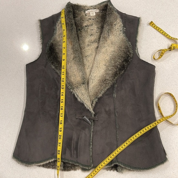 Coldwater Creek Vest Womens Size S Gray Faux Suede Fur Toggle Button Jacket - Picture 9 of 12